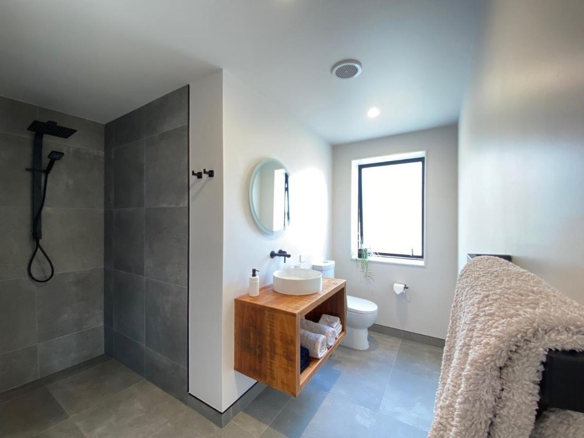Relax In Rural Wanaka Villa Queensberry ภายนอก รูปภาพ