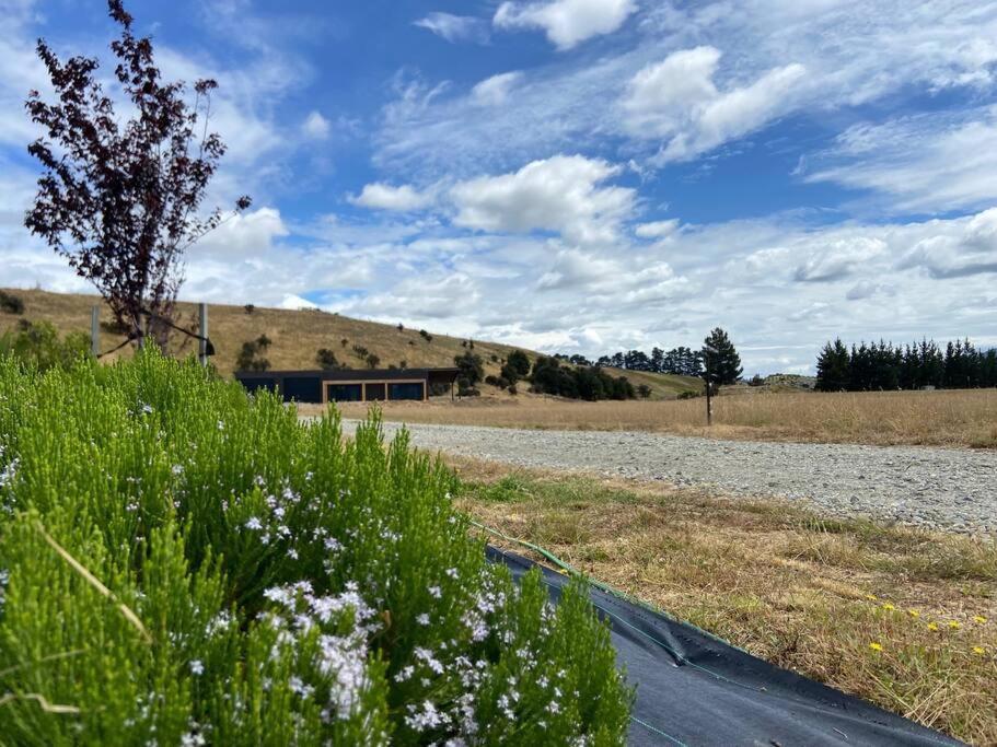 Relax In Rural Wanaka Villa Queensberry ภายนอก รูปภาพ